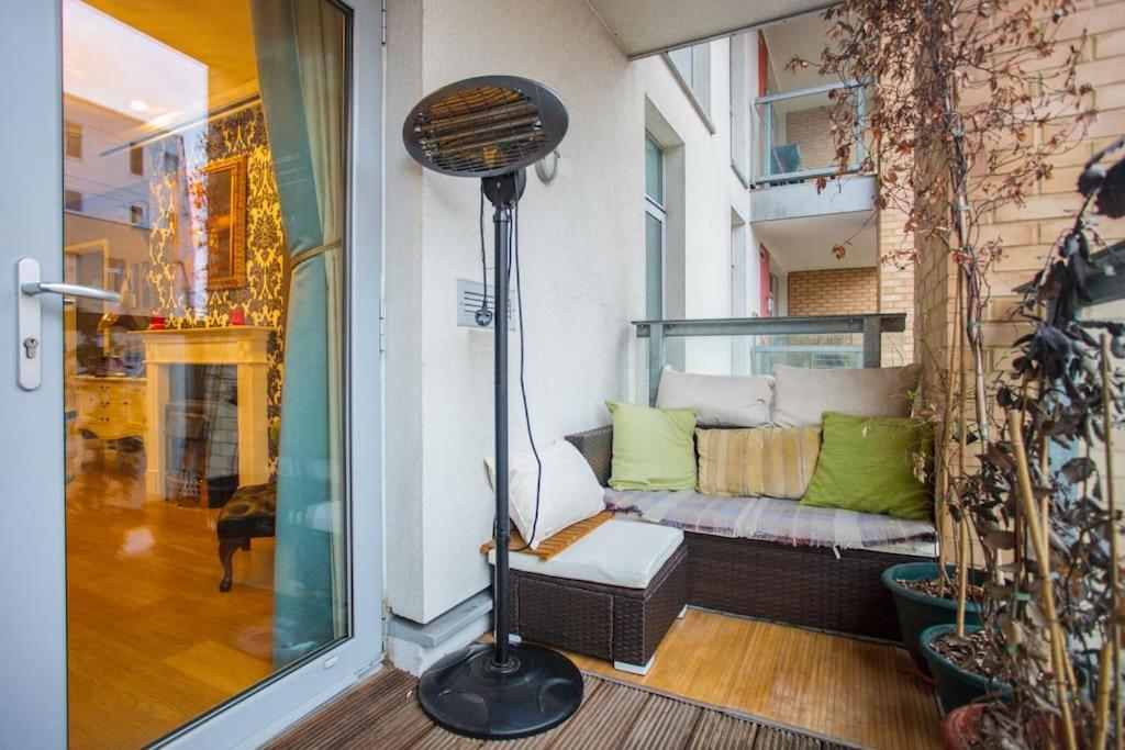 Apartment Unique & Welcoming 2bd Flat In Limehouse London
